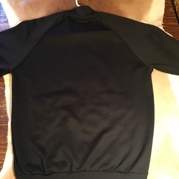 Adidas black gold lettering on arms - Picture 3 of 3